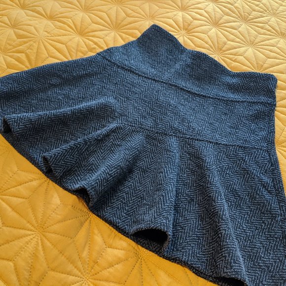 LOFT Herringbone Seamed Flippy Skirt - Picture 3 of 5